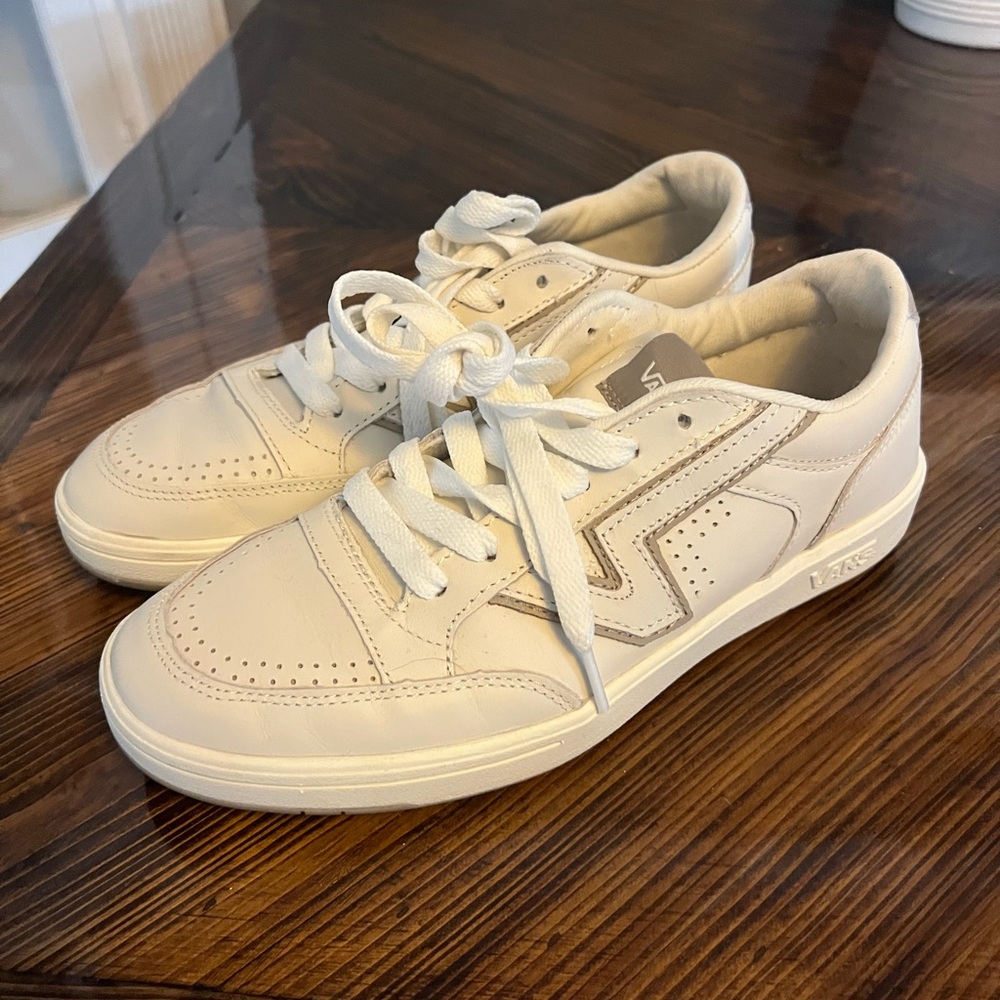 Women's Cream Sneakers